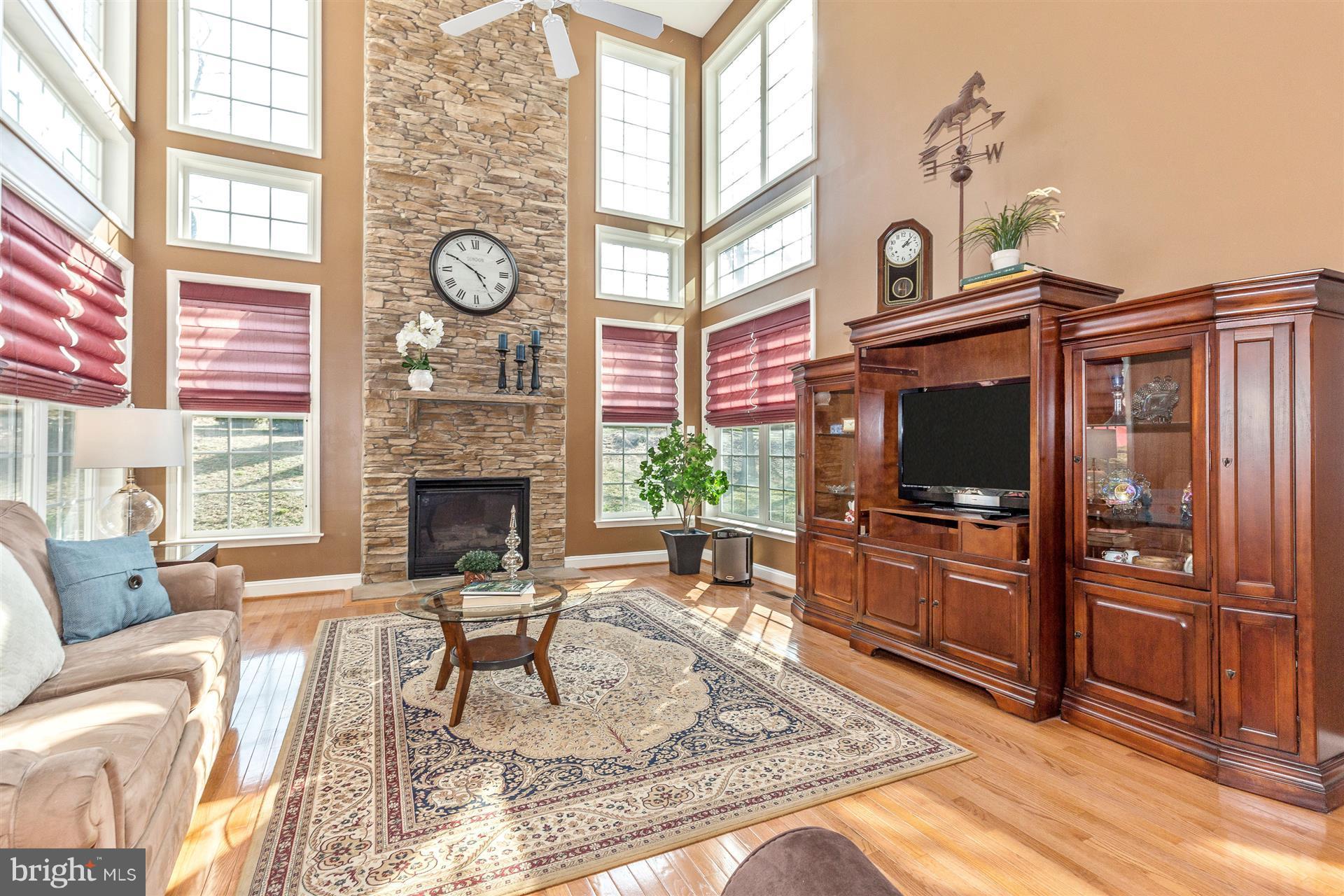 6653 South Clifton Road Frederick, MD 21703 - Photo 8 of 30 2 story great room with tons of light!