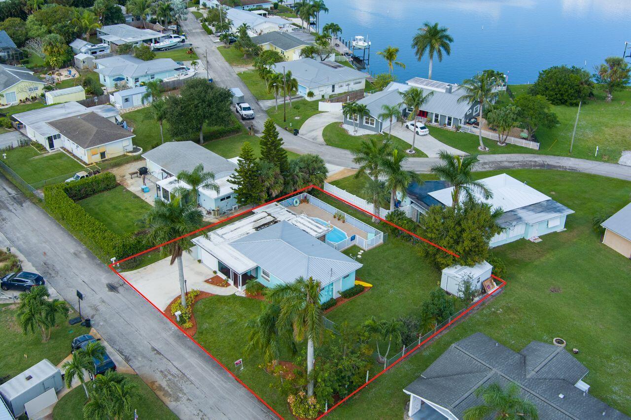 55 Southwest Cabana Point Circle Stuart, FL 34994 - Photo 4 of 33 MxGbnSl0