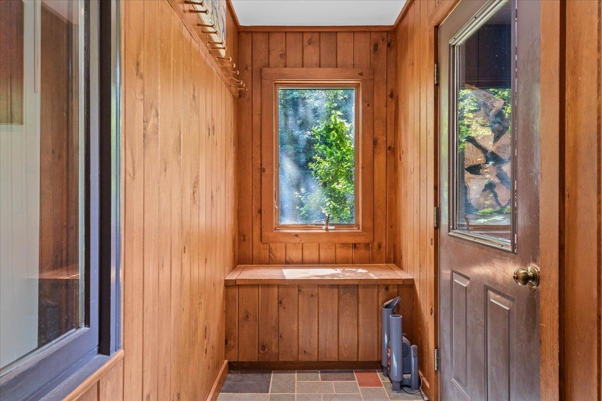 70 Field Road, Unit 5 Stowe, VT 05672 - Photo 9 of 51