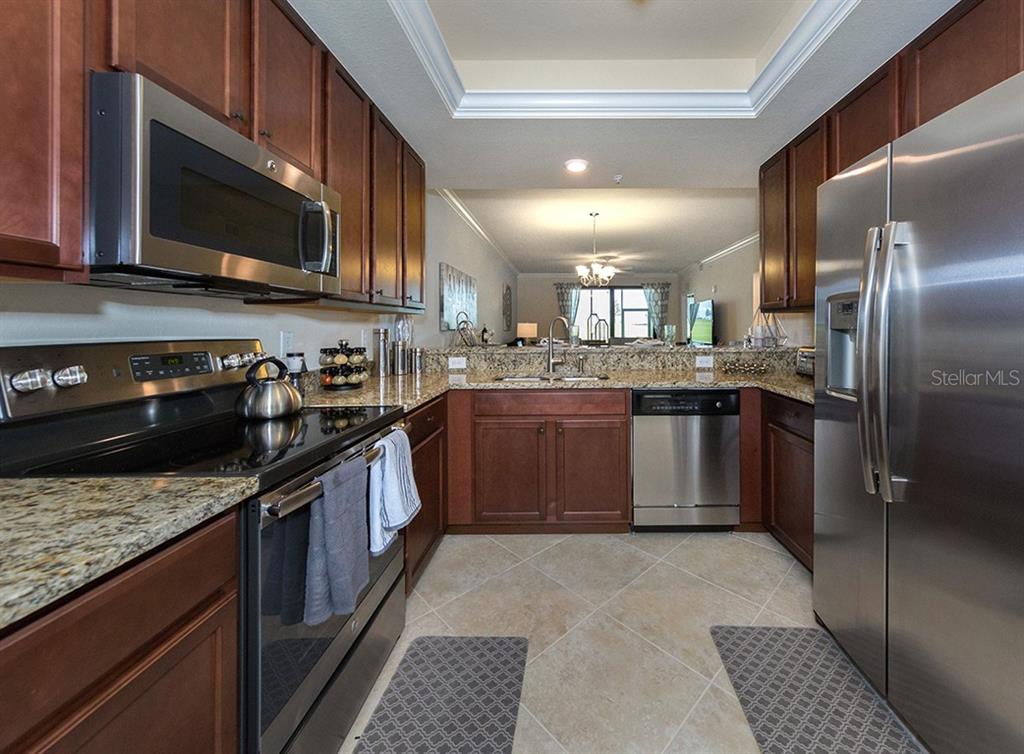 5528 Palmer Circle, Unit 105 Lakewood Ranch, FL 34211 - Photo 6 of 60