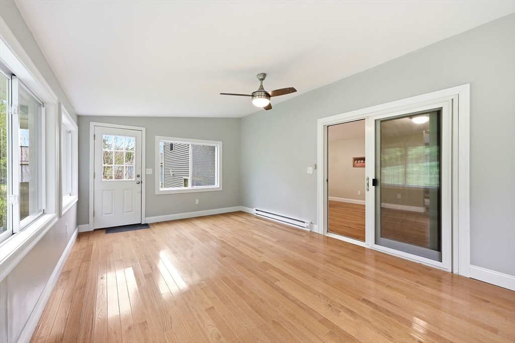 1185 Bay Road Amherst, MA 01002 - Photo 12 of 38
