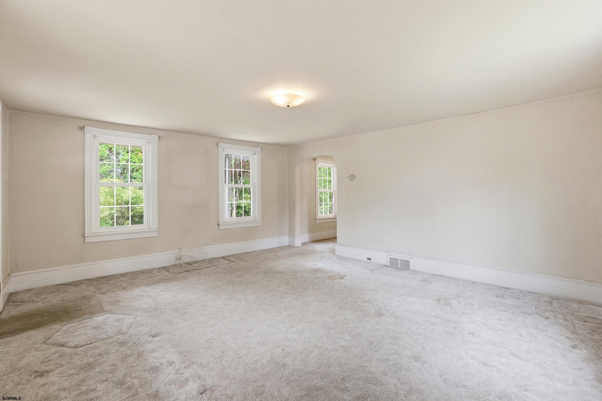 523 Hay Road Hammonton, NJ 08037 - Photo 4 of 32