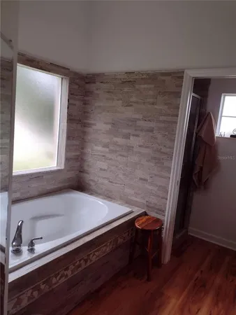 $3,250 | 2006 Bayside Avenue, Mount Dora, FL 32757