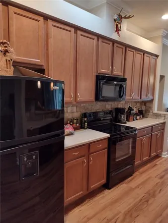$3,250 | 2006 Bayside Avenue, Mount Dora, FL 32757