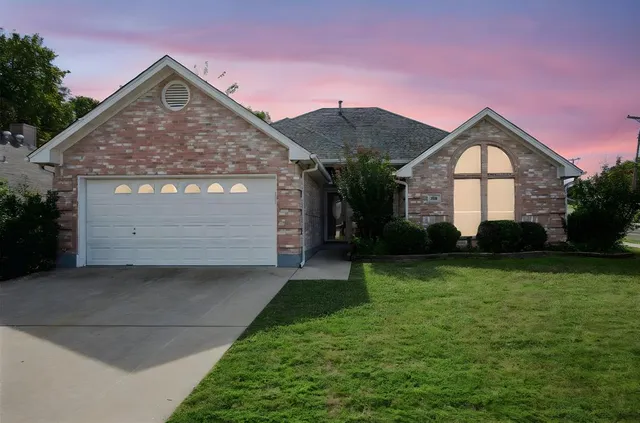 $289,000 | 500 Chateau Court, Denton, TX 76209