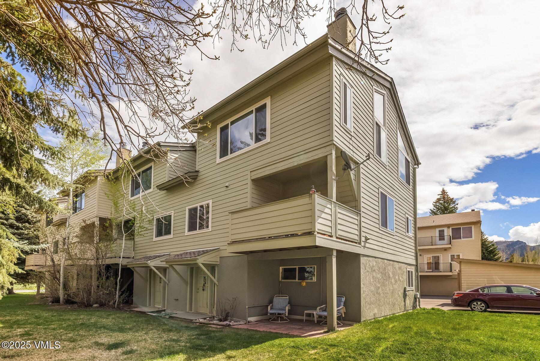 314 Eagle Road, Unit A4 Eagle-Vail, CO 81620 - Photo 20 of 27 Exterior facing East