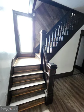 a view of entryway