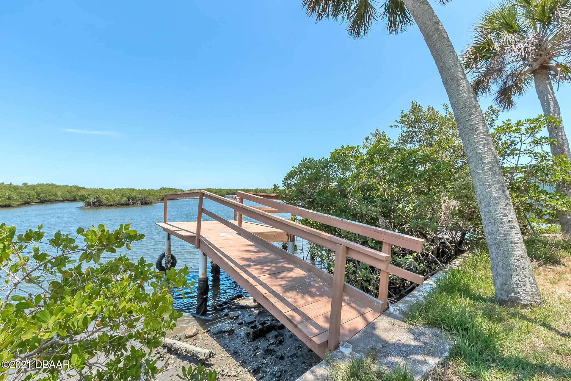 5853 Riverside Drive Port Orange, FL 32127 - Photo 24 of 35 5853-23