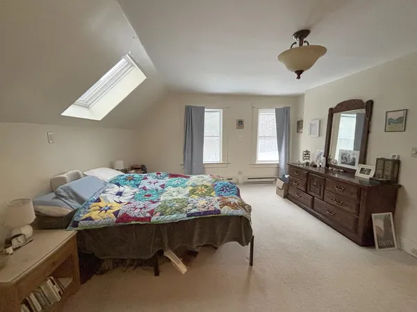 $1,350 | 3886 Route 25 Rumney Nh 03266, Rumney, NH 03266