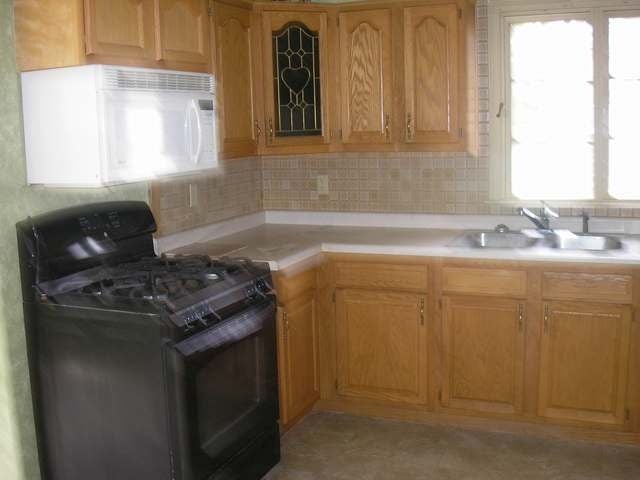 669 Thayer Street Rhinelander, WI 54501 - Photo 6 of 18 Gallery Image 6