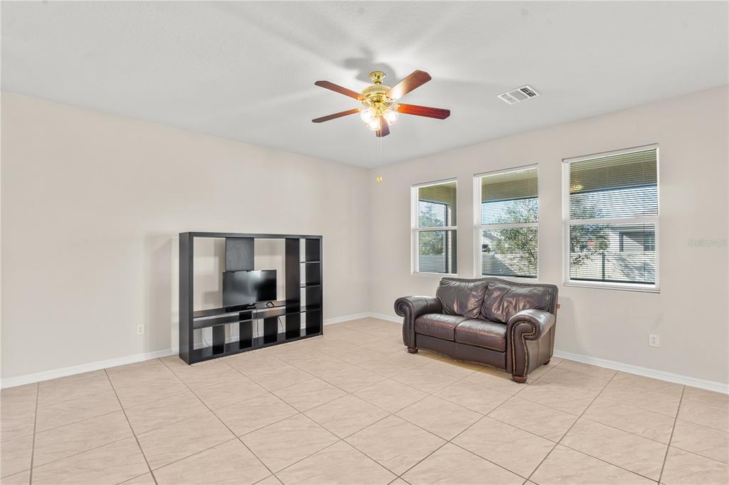 5361 Ragusa Loop St. Cloud, FL 34771 - Photo 8 of 33 Gallery Image 8