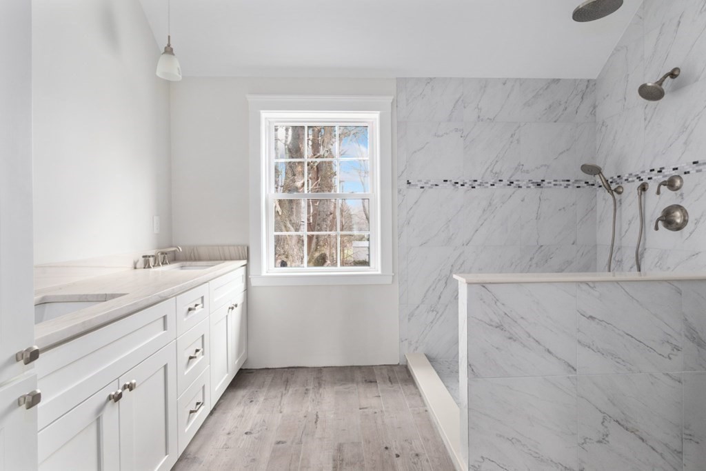 10 Olde Towne Road Lynnfield, MA 01940 - Photo 19 of 32 Gallery Image 19
