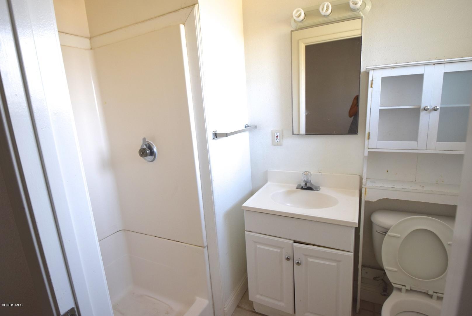 1601 Visalia Street Oxnard, CA 93035 - Photo 10 of 12 large (9)