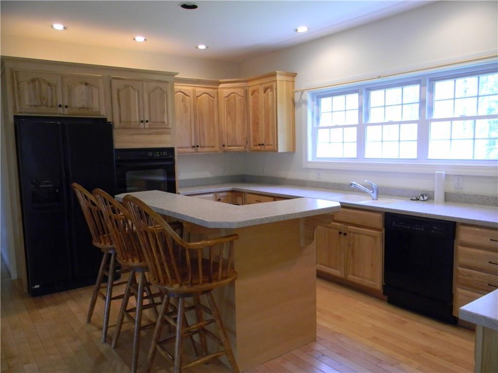 63 Tuttle Road Cumberland Center, ME 04021 - Photo 8 of 25 Photo