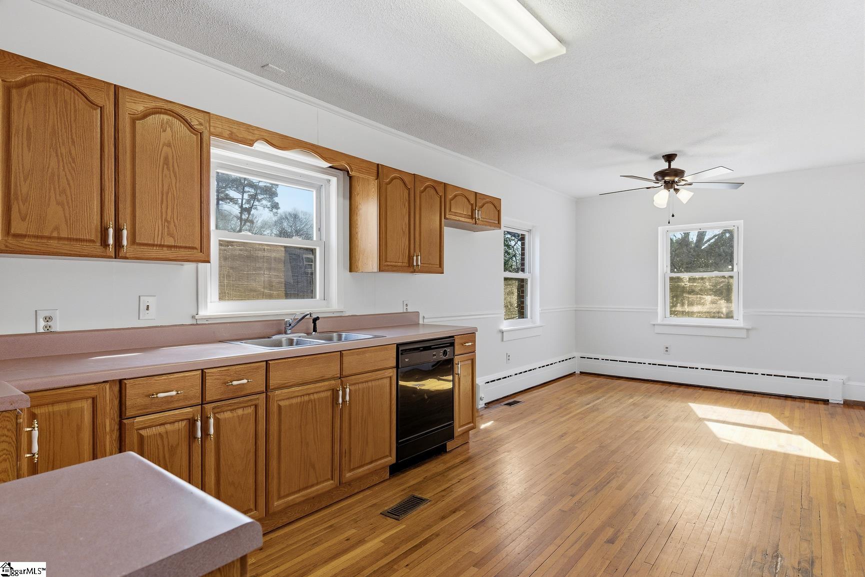 510 East Calhoun Street Anderson, SC 29621 - Photo 19 of 50