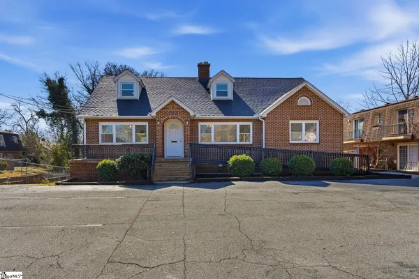 $395,000 | 510 East Calhoun Street, Anderson, SC 29621