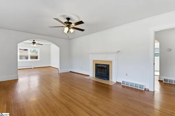 $395,000 | 510 East Calhoun Street, Anderson, SC 29621