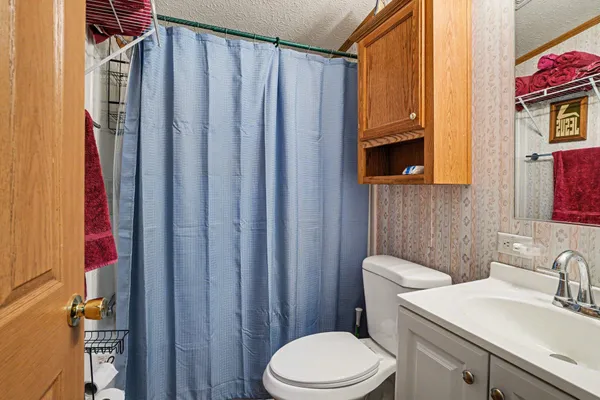 $89,900 | 2006 Ontario Road, Unit 141, Niles, MI 49120