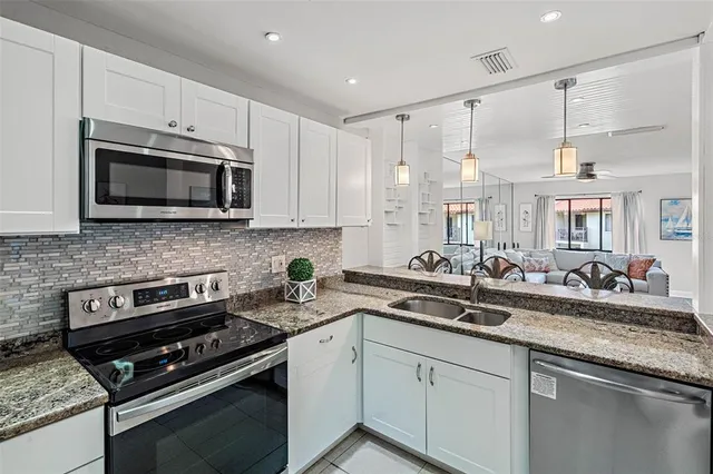 $400,000 | 1515 Pinellas Bayway South, Unit 59, Tierra Verde, FL 33715