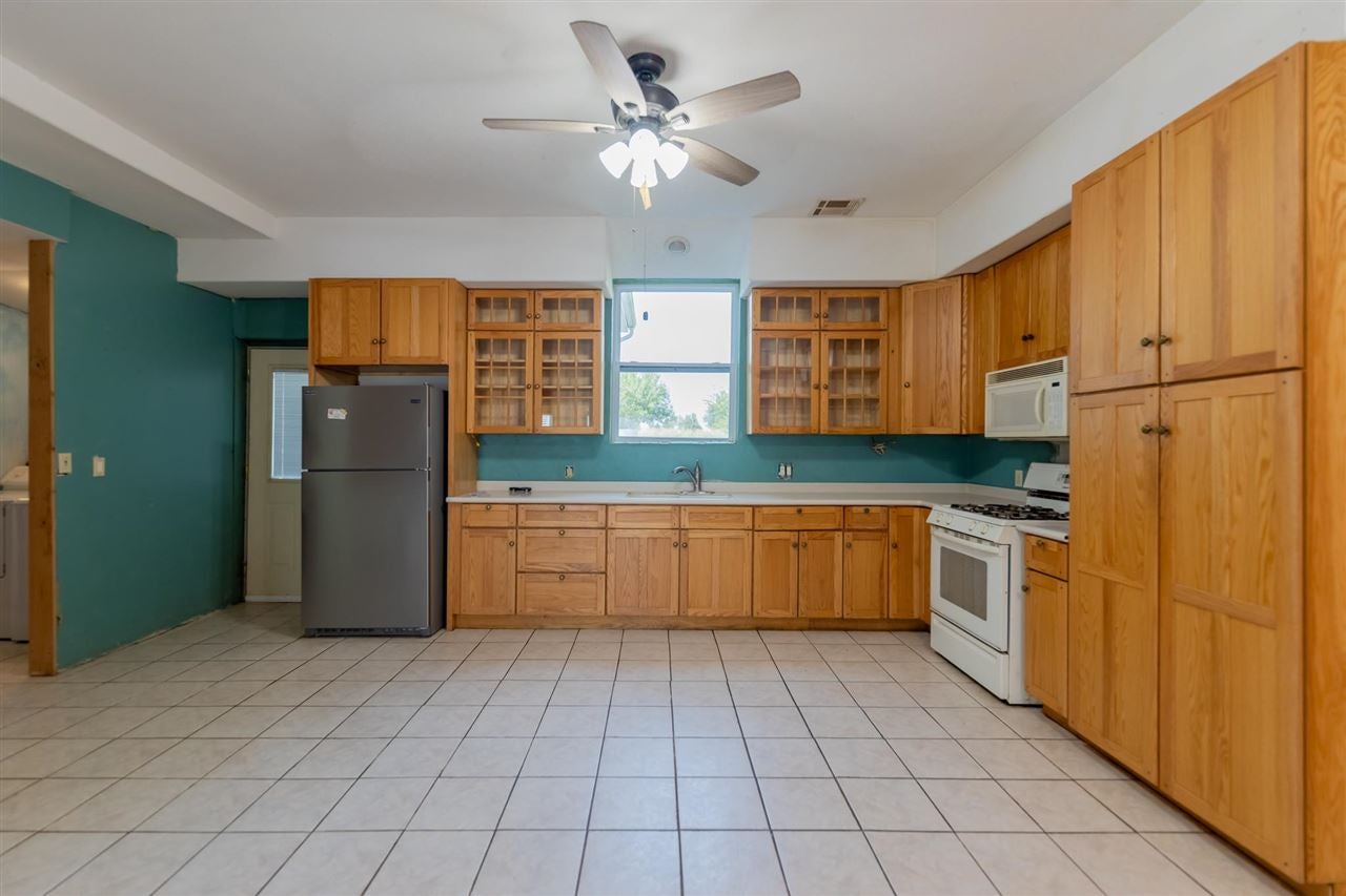 3919 East Lakeview Road Stillwater, OK 74075 - Photo 8 of 42 Gallery Image 8