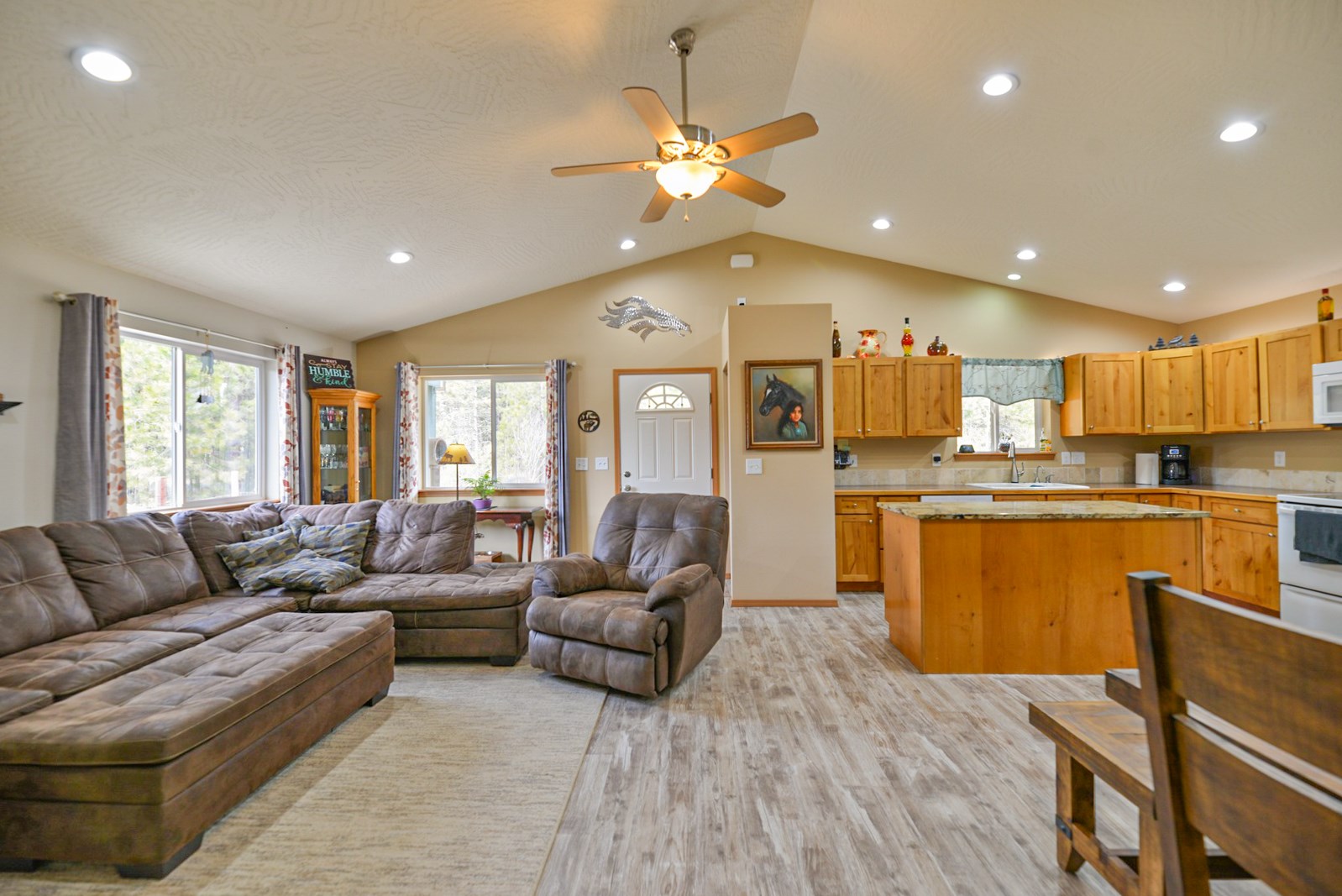 3712 East Woolard Road Colbert, WA 99005 - Photo 5 of 29