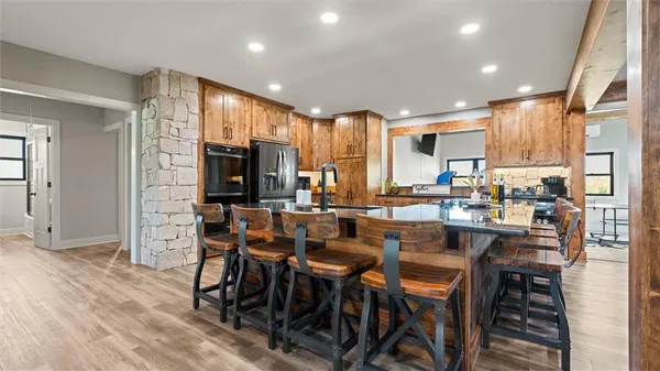 $625,000 | 35932 10th Highway, Rayville, MO 64084