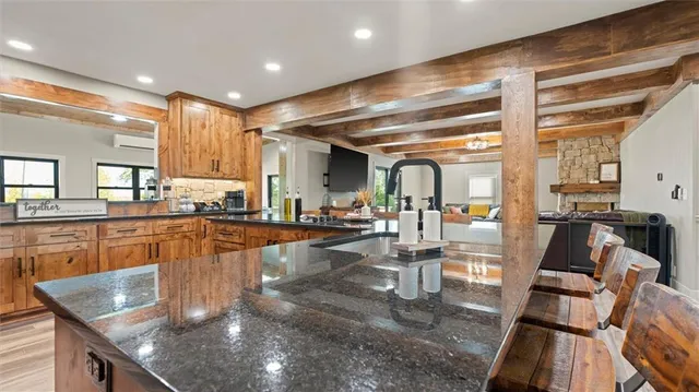 $625,000 | 35932 10th Highway, Rayville, MO 64084