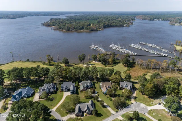 $599,900 | 100 Yeopim Circle, Hertford, NC 27944