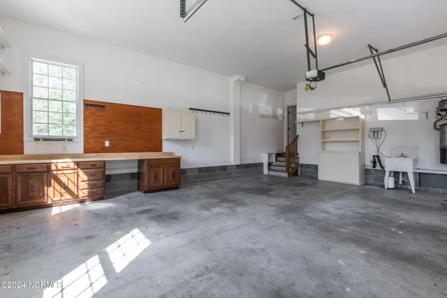 $599,900 | 100 Yeopim Circle, Hertford, NC 27944