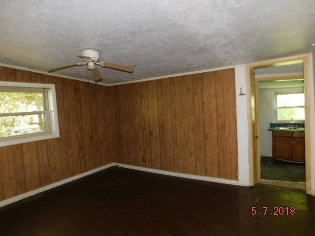 7710 Northeast Emory Road Corryton, TN 37721 - Photo 3 of 9 DSCN0204