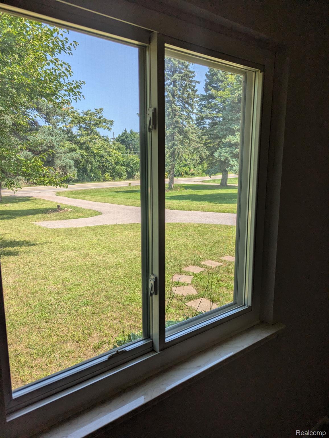 1522 East Dryden Road Metamora, MI 48455 - Photo 13 of 44 Gallery Image 13