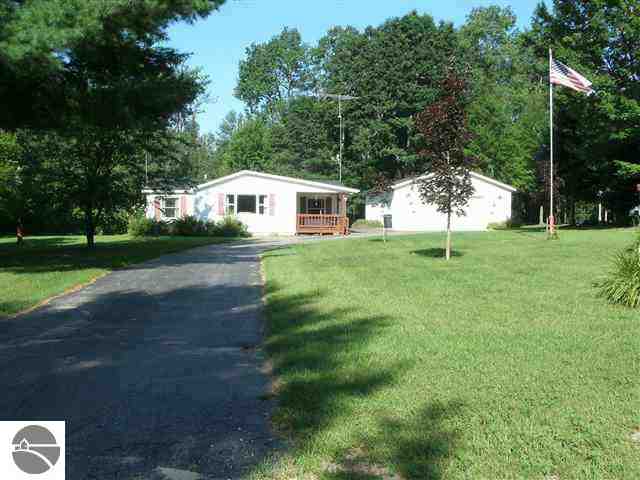 4856 South Morrison Road Alger, MI 48610 - Photo 2 of 9 1747505-1.JPG