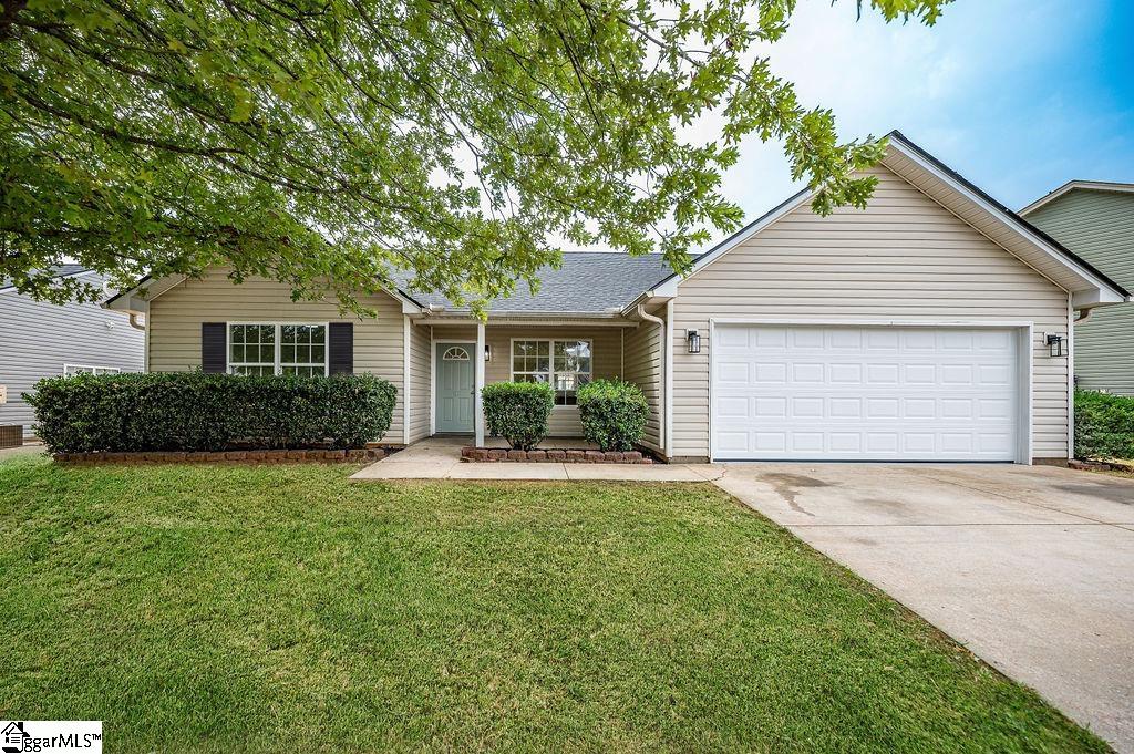 112 Melrose Road Greenville, SC 29605 - Photo 1 of 26 Gallery Image 1