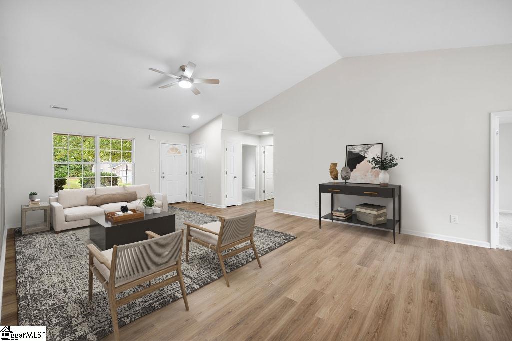 112 Melrose Road Greenville, SC 29605 - Photo 5 of 26 Virtual Staged