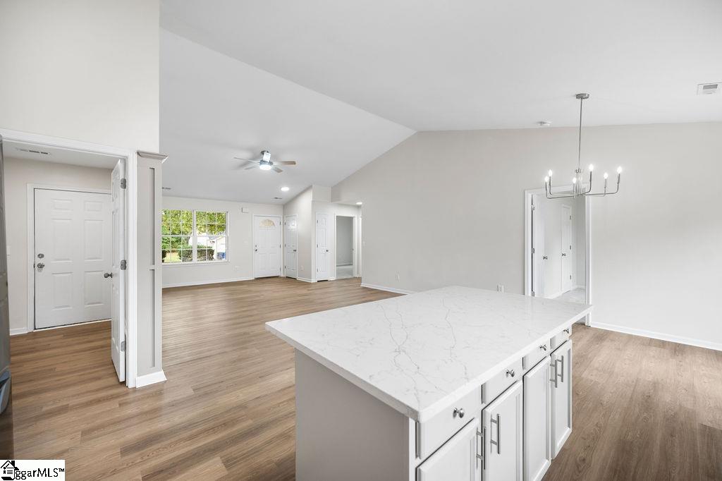 112 Melrose Road Greenville, SC 29605 - Photo 10 of 26 Gallery Image 10