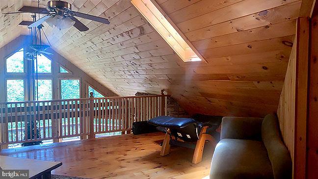139 Summit Road Hazleton, PA 18202 - Photo 22 of 42 Loft