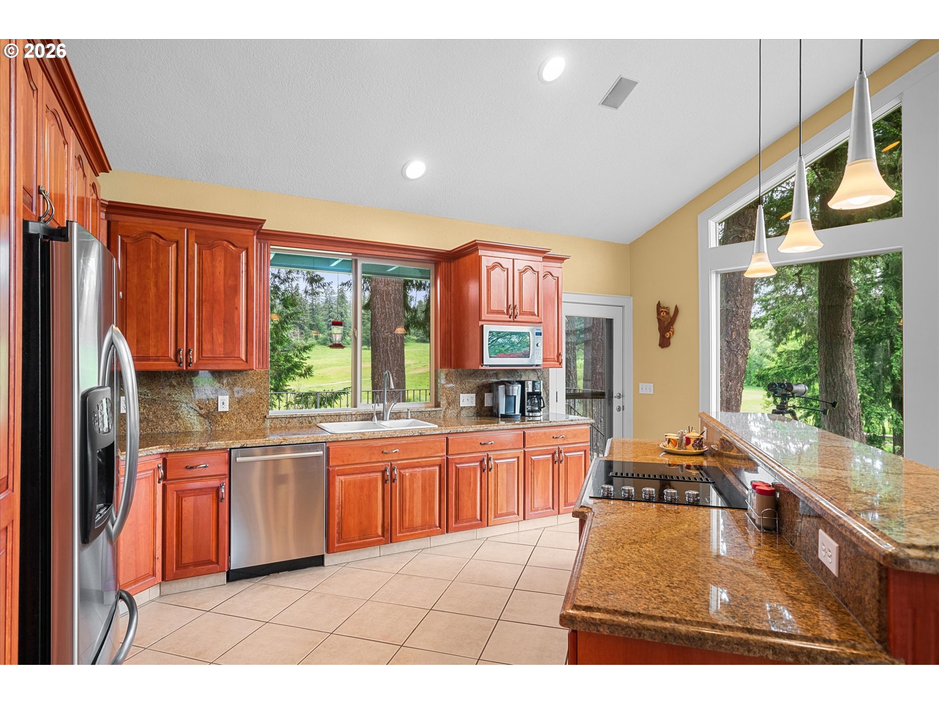 13121 South Warnock Road Oregon City, OR 97045 - Photo 9 of 48