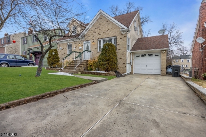 321 Sherwood Road Union, NJ 07083 - Photo 2 of 36