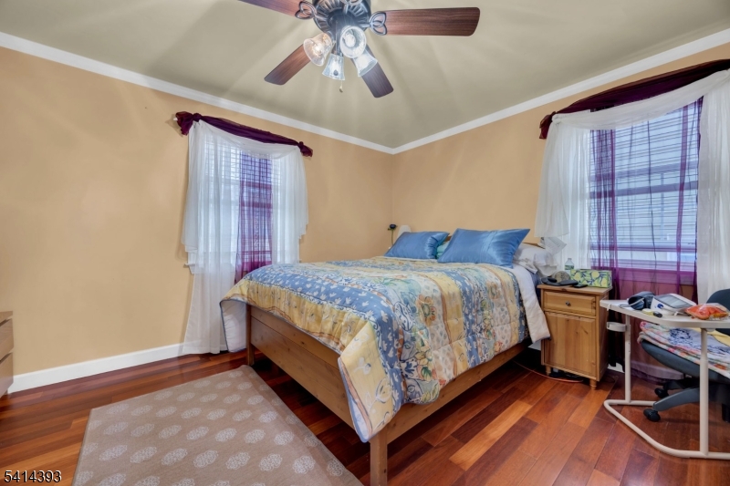 321 Sherwood Road Union, NJ 07083 - Photo 27 of 36