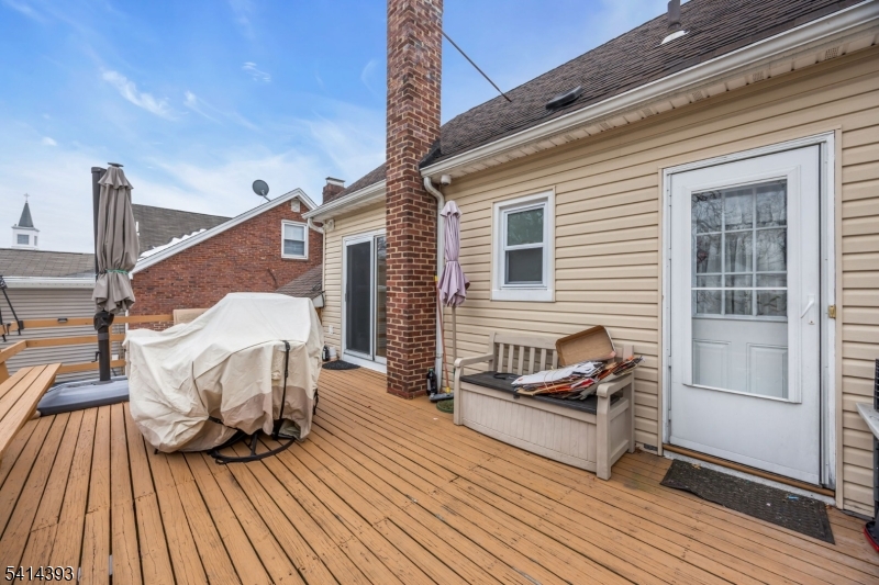 321 Sherwood Road Union, NJ 07083 - Photo 30 of 36