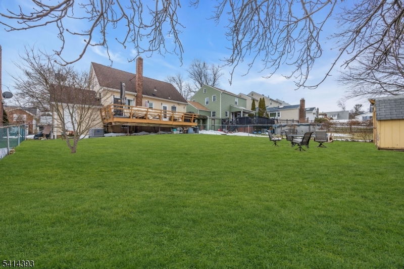 321 Sherwood Road Union, NJ 07083 - Photo 34 of 36