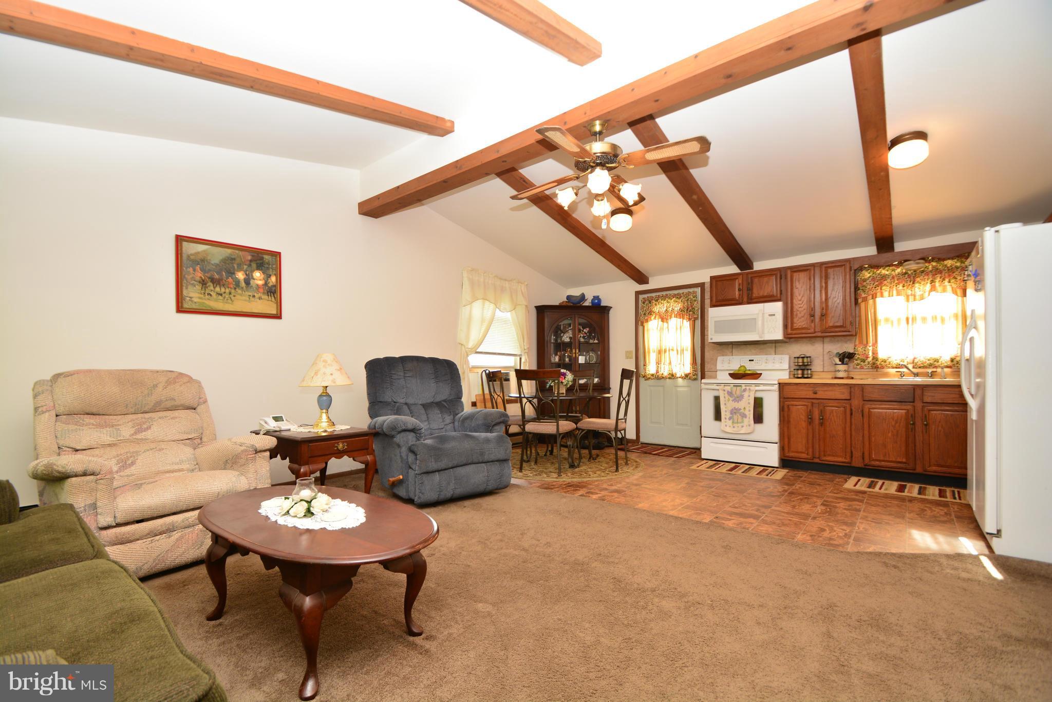 2509 Castleton Road Darlington, MD 21034 - Photo 4 of 30 Interior (General)