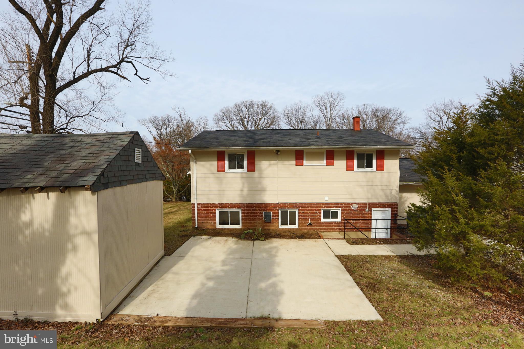 9101 Rolling View Drive Lanham, MD 20706 - Photo 30 of 30 Exterior (Rear)