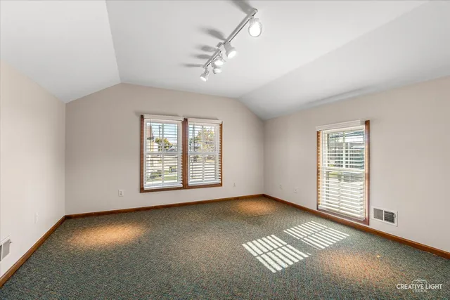 $295,000 | 101 West Church Street, Sandwich, IL 60548