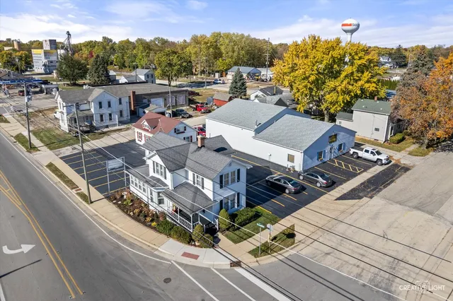 $295,000 | 101 West Church Street, Sandwich, IL 60548