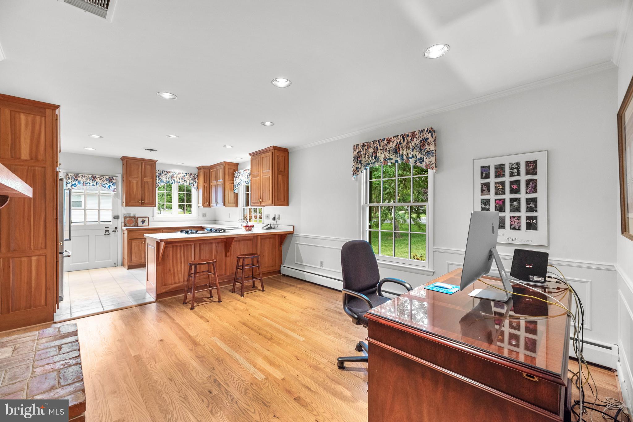 9118 Dunloggin Road Ellicott City, MD 21042 - Photo 16 of 49 Family Room