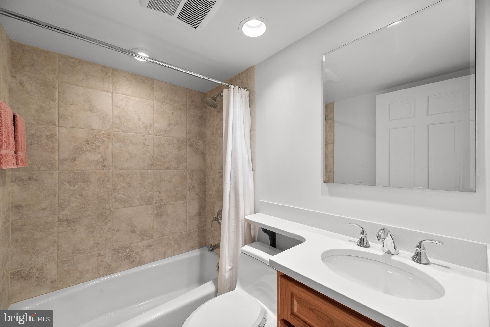 9118 Dunloggin Road Ellicott City, MD 21042 - Photo 38 of 49 Bathroom