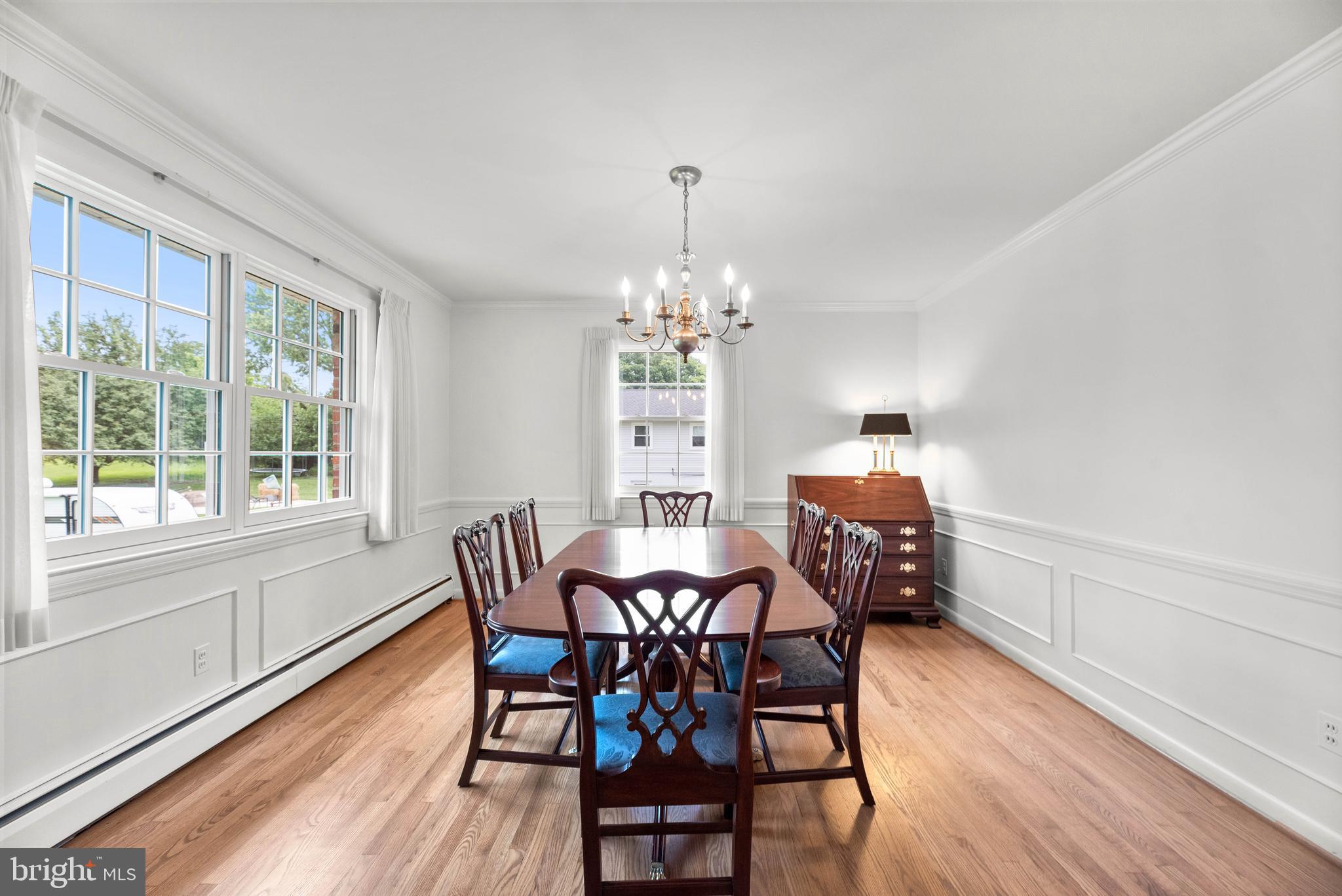 9118 Dunloggin Road Ellicott City, MD 21042 - Photo 5 of 49 Dining Room