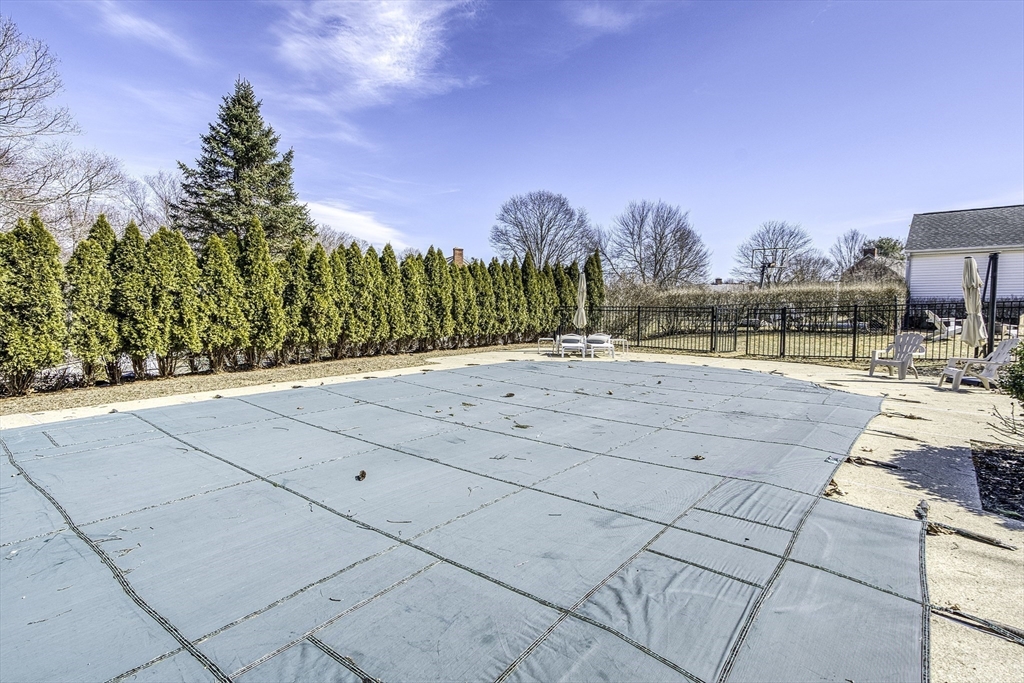 4 Crownridge Road Westborough, MA 01581 - Photo 39 of 42 Gallery Image 39