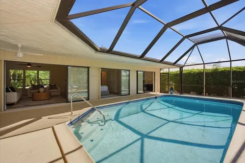 $1,735,000 | 608 Gladstone Lane, Holmes Beach, FL 34217